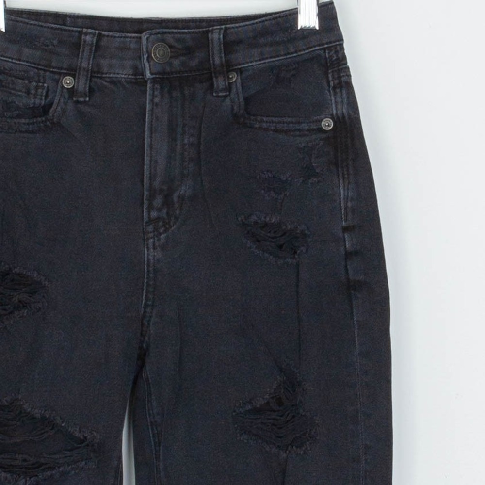 American Eagle Womens Distressed Mom Jeans Size 000R Black‎ Grunge Streetwear - Picture 2 of 8